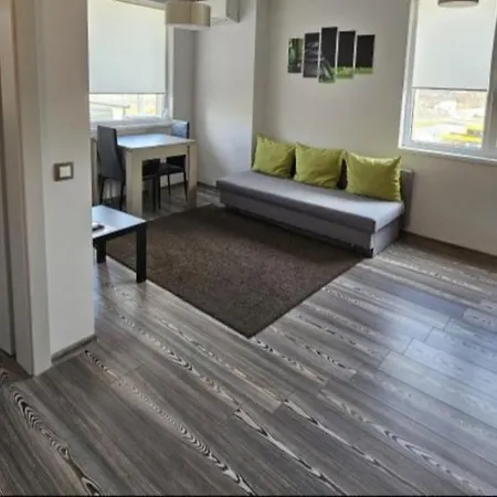 цветелина Appartement *